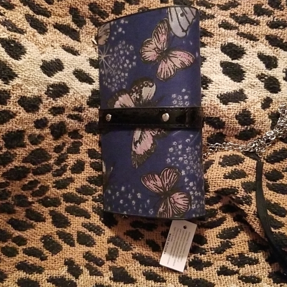 Fashion Cloth Butterfly Clutch with straps - Picture 8 of 8